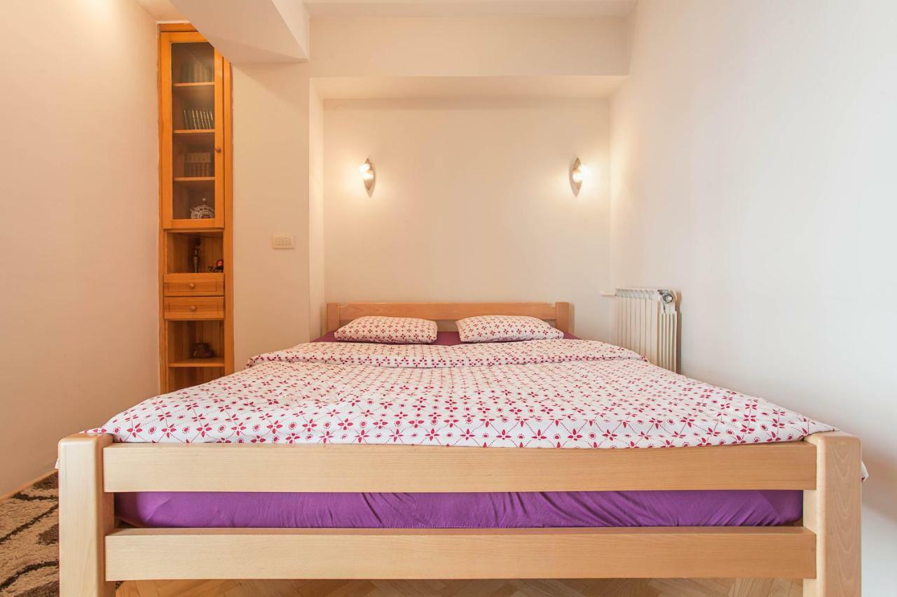 White Apartment Скопие Екстериор снимка